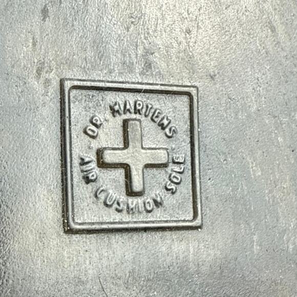 Dr. Martens Rometty Women's Black Leather Slip On Platform Chelsea Boots Size 9 - Picture 6 of 8